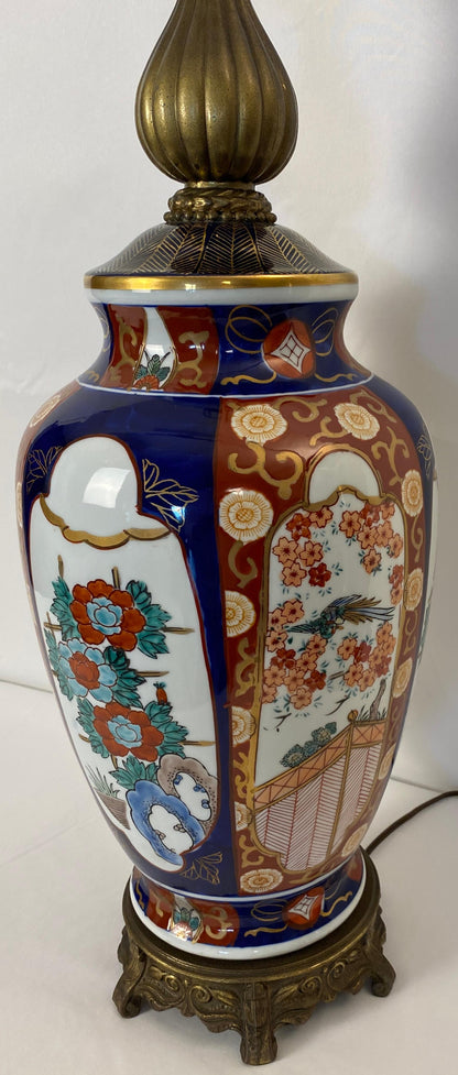 Pair of Japanese Imari Porcelain Style Lamps, Signed — detail 13