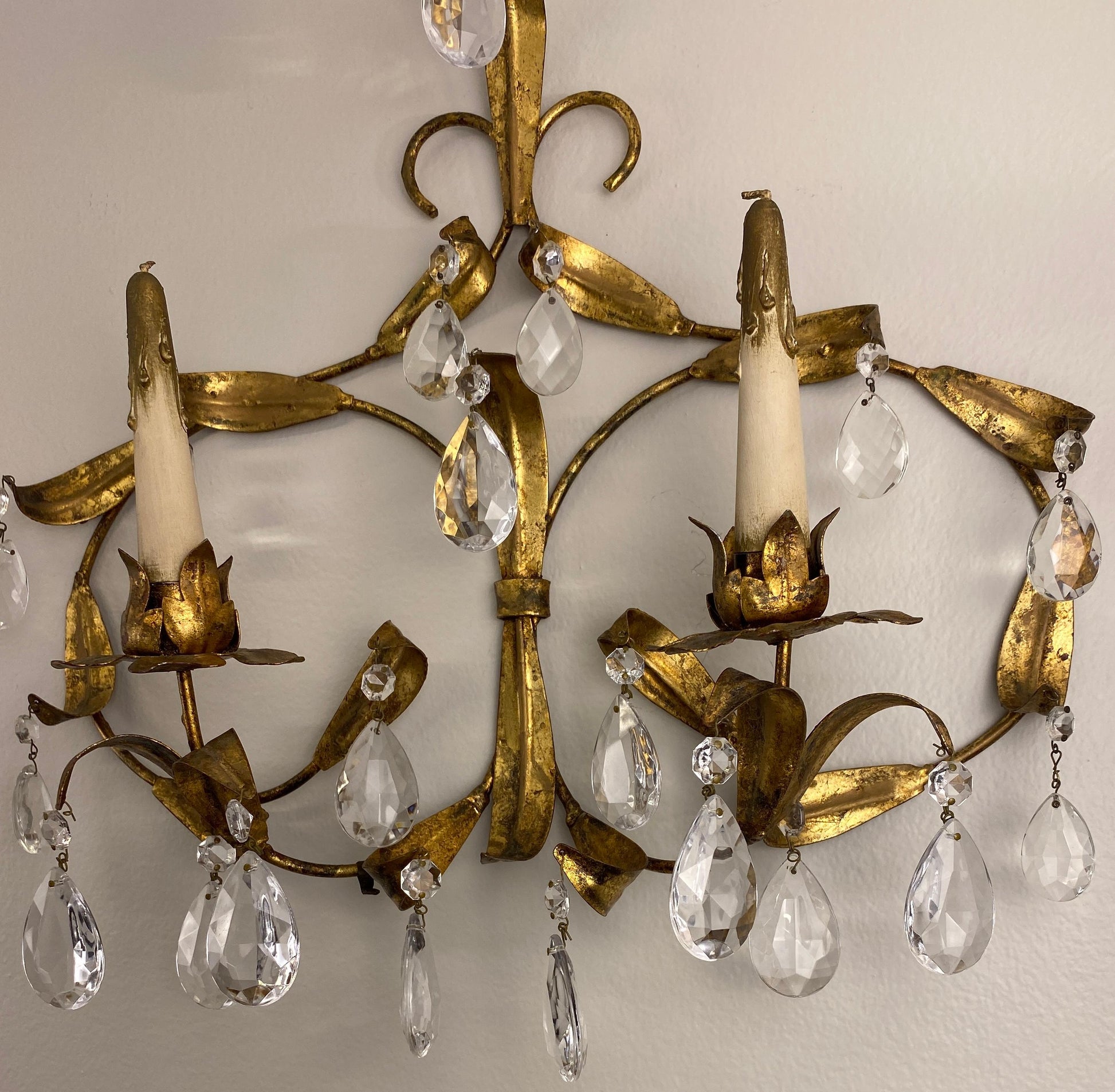 Pair of Maison Baguès Style Mid-20th Century Gilt Metal and Crystal Wall Sconces — detail 3