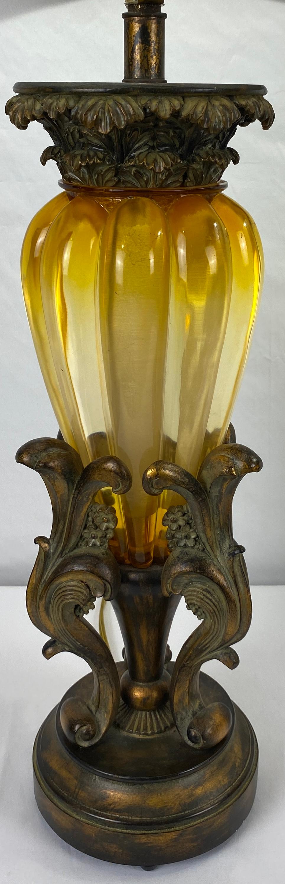 Amber Colored Pair of Mid-Century Glass Table Lamps with Beige Silk Shades — detail 7