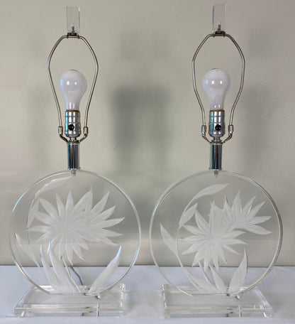 Pair of Mid-Century Modern Lucite Table Lamps in the Manner of Karl Springer — detail 2