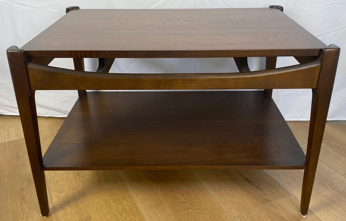 Pair of Mid-Century Modern End Tables with Bottom Shelf — detail 9