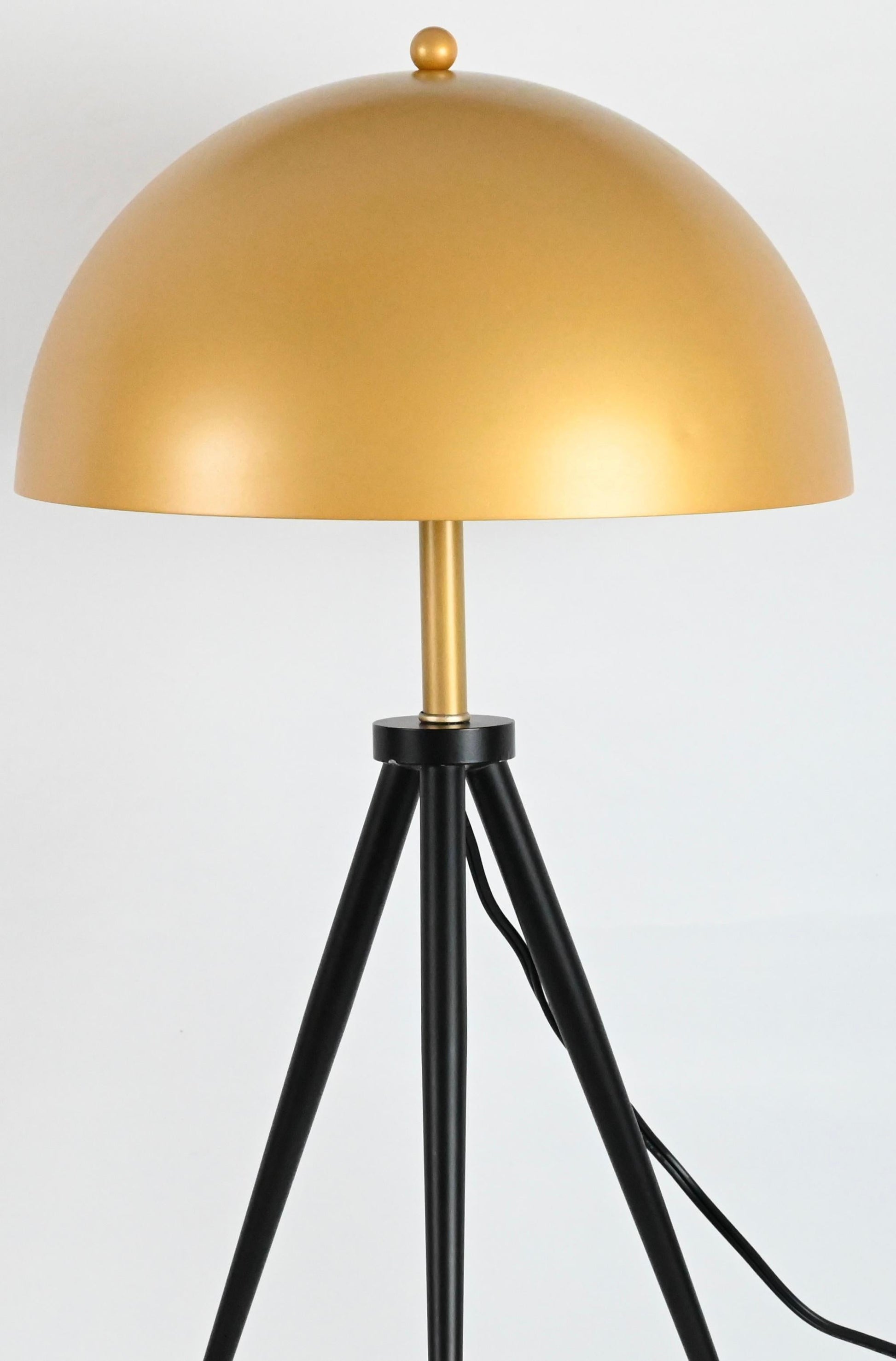 Pair of Tripod Table Lamps — detail 5