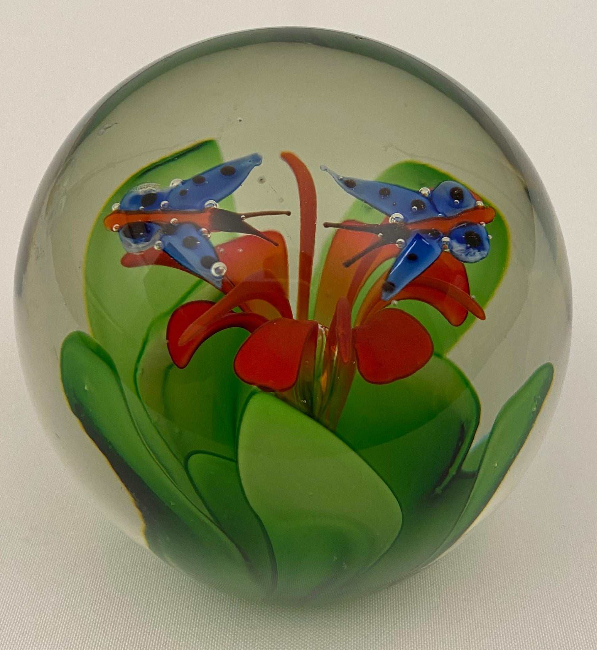 Murano Limited Edition Paperweight with Two Blue Butterflies — detail 4