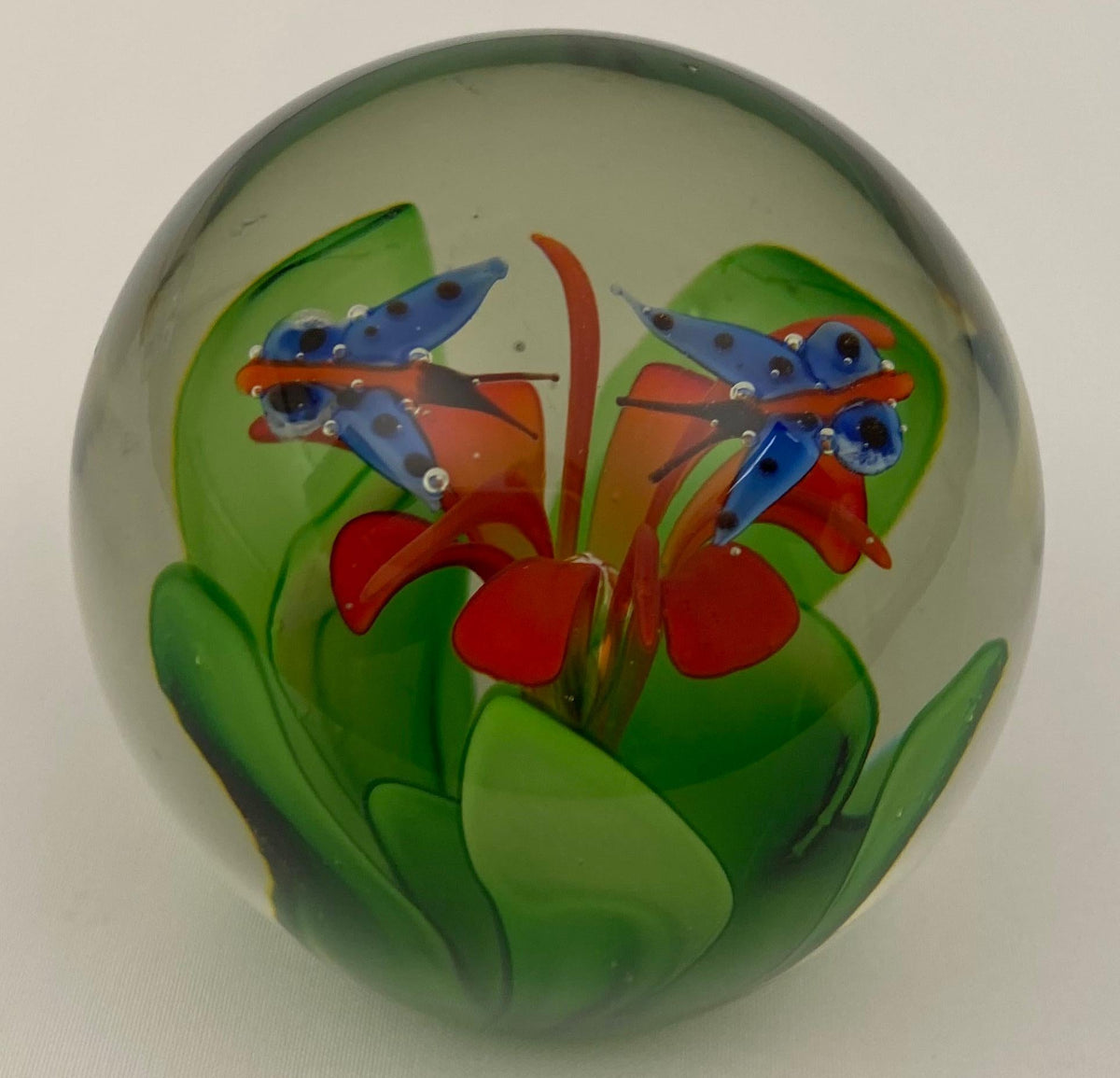 Murano Limited Edition Paperweight with Two Blue Butterflies — detail 6