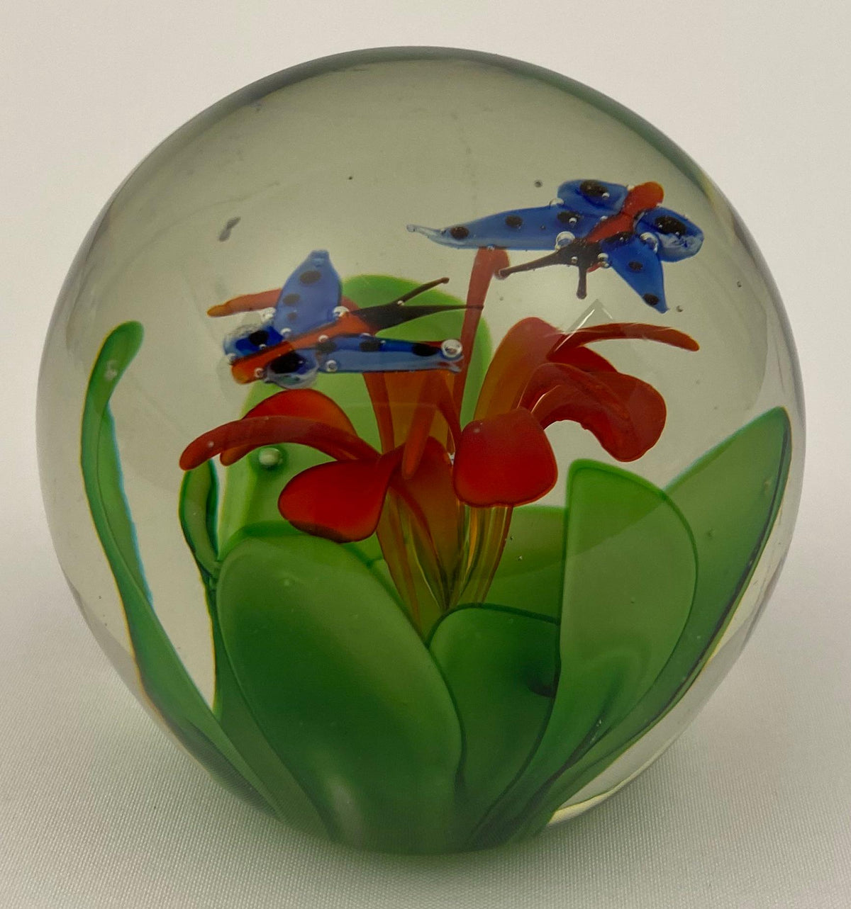 Murano Limited Edition Paperweight with Two Blue Butterflies — detail 7
