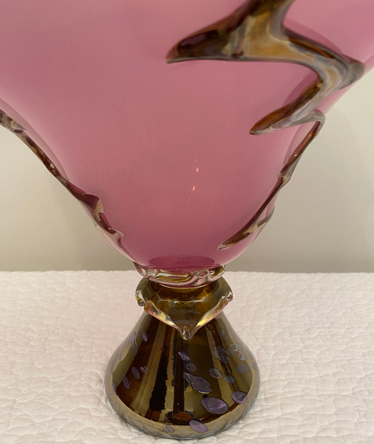 Large Murano Art Glass Centerpiece Bowl in Amethyst and Gold Aventurine, Italy, 1970s — detail 3