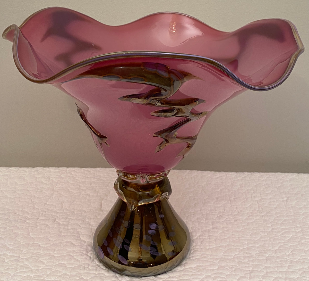 Large Murano Art Glass Centerpiece Bowl in Amethyst and Gold Aventurine, Italy, 1970s — detail 2