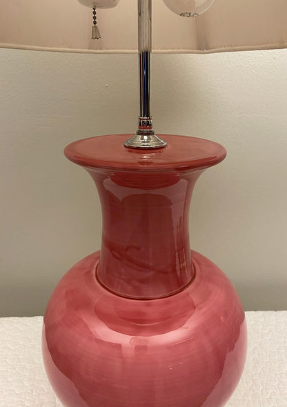 French Ceramic and Lucite Table Lamp Pink and Clear Base — detail 5