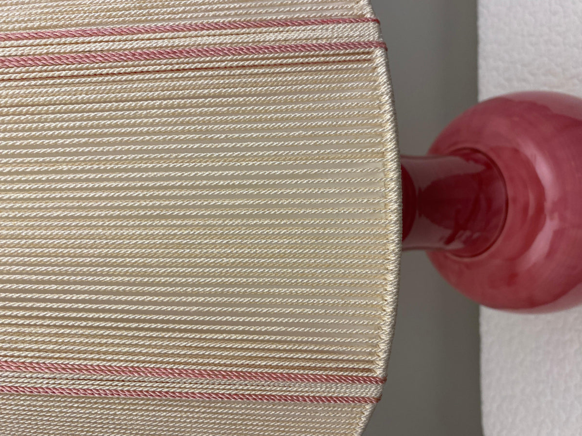 French Ceramic and Lucite Table Lamp Pink and Clear Base — detail 7