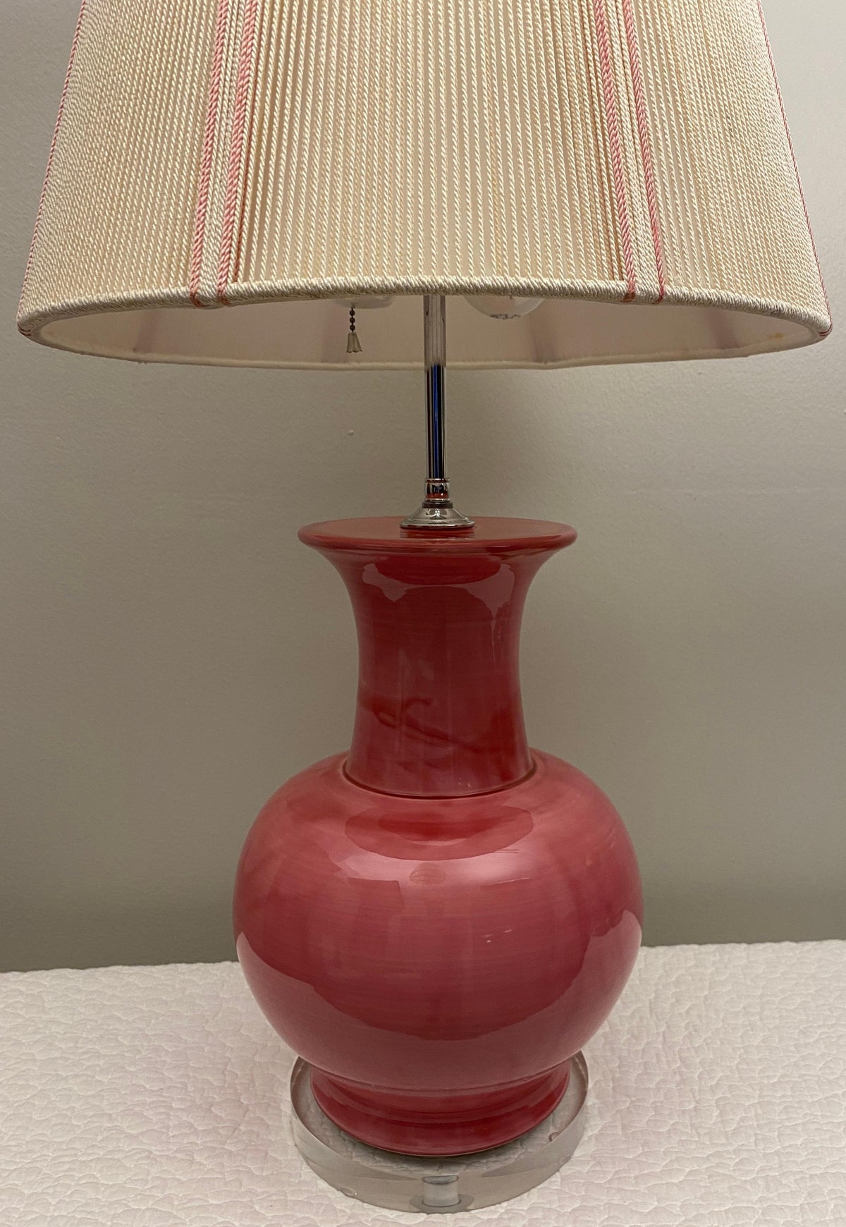 French Ceramic and Lucite Table Lamp Pink and Clear Base — detail 9