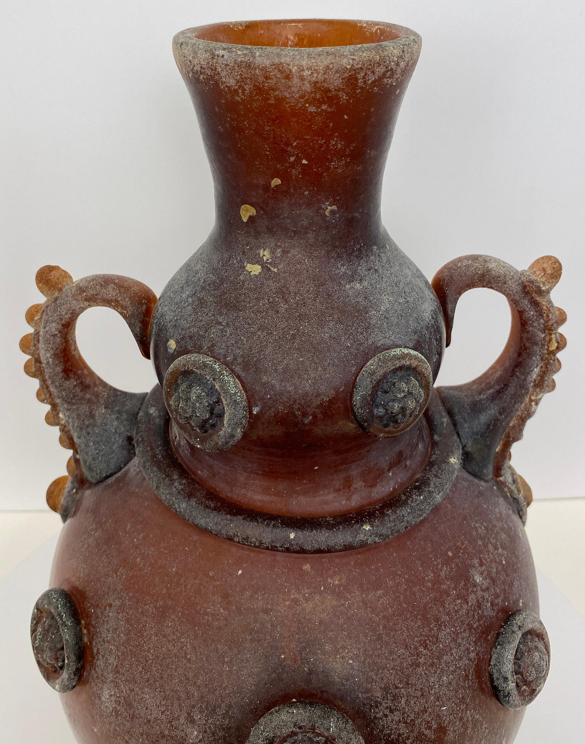 Art Deco Murano Art Glass Vase, Roman Revival Scavo Amphora with Applied Handles — detail 3