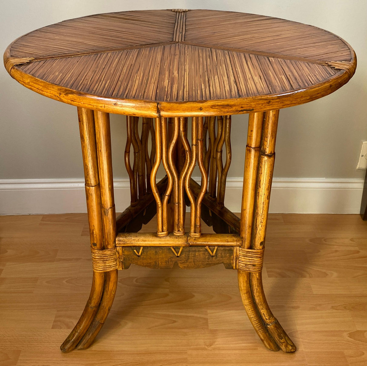 Sculpted Bamboo Side Table with Hand Decorated Top — detail 6