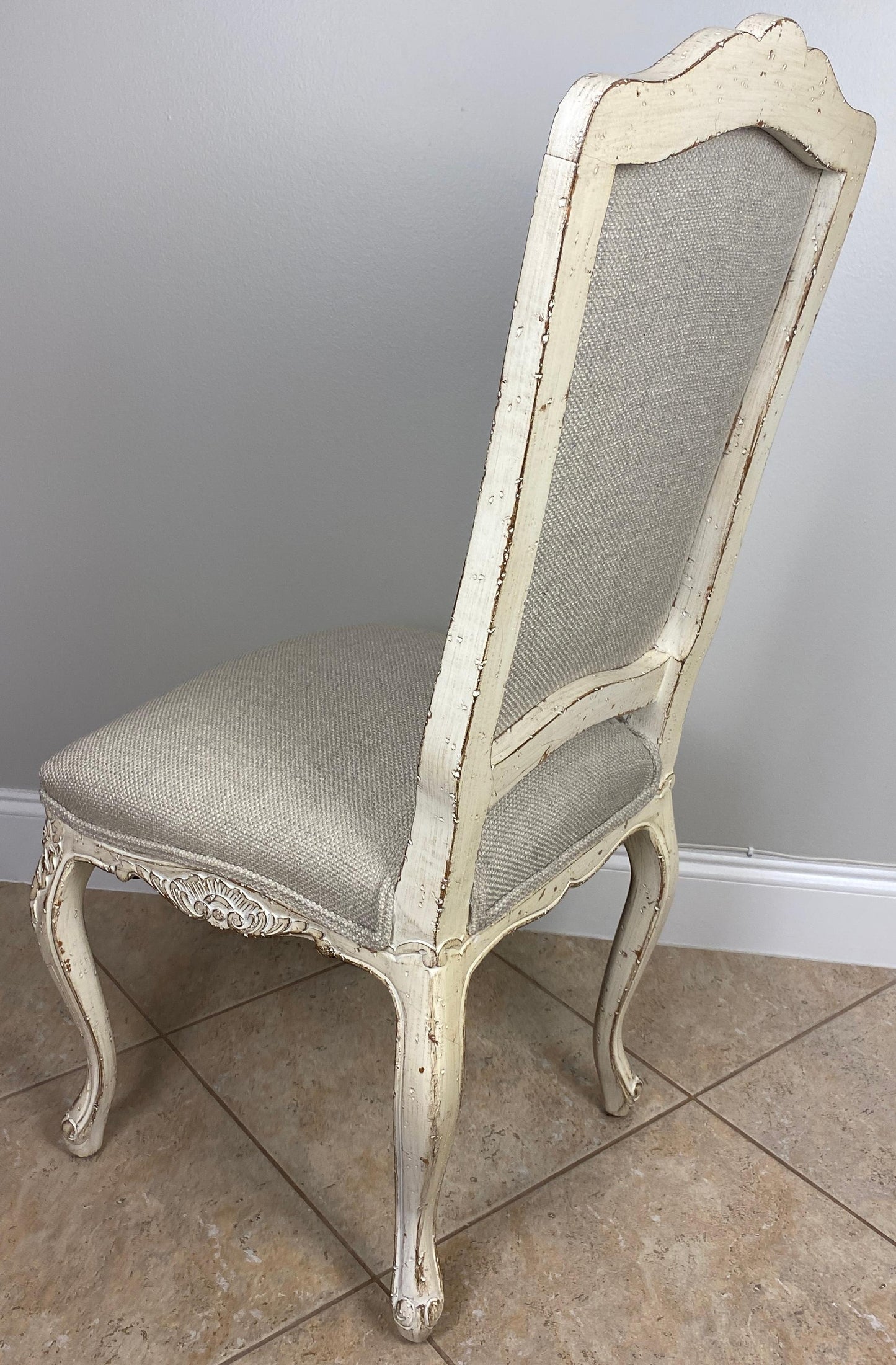 Set of 4 French Louis XV Style Dining Chairs, Painted Provincial Dining Chairs — detail 3