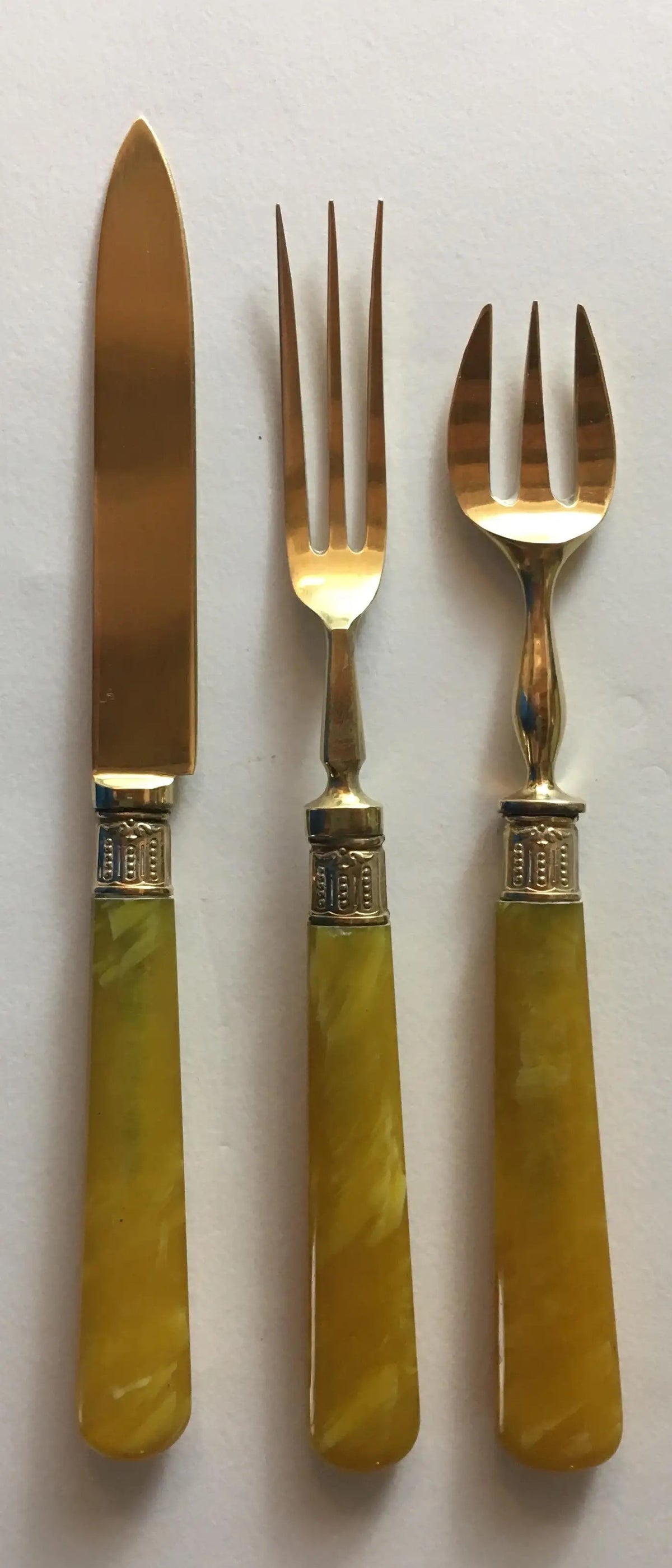 Set of 36 French Gold-Plated Flatware with Mother-of-Pearl Handles, Original Box — detail 2