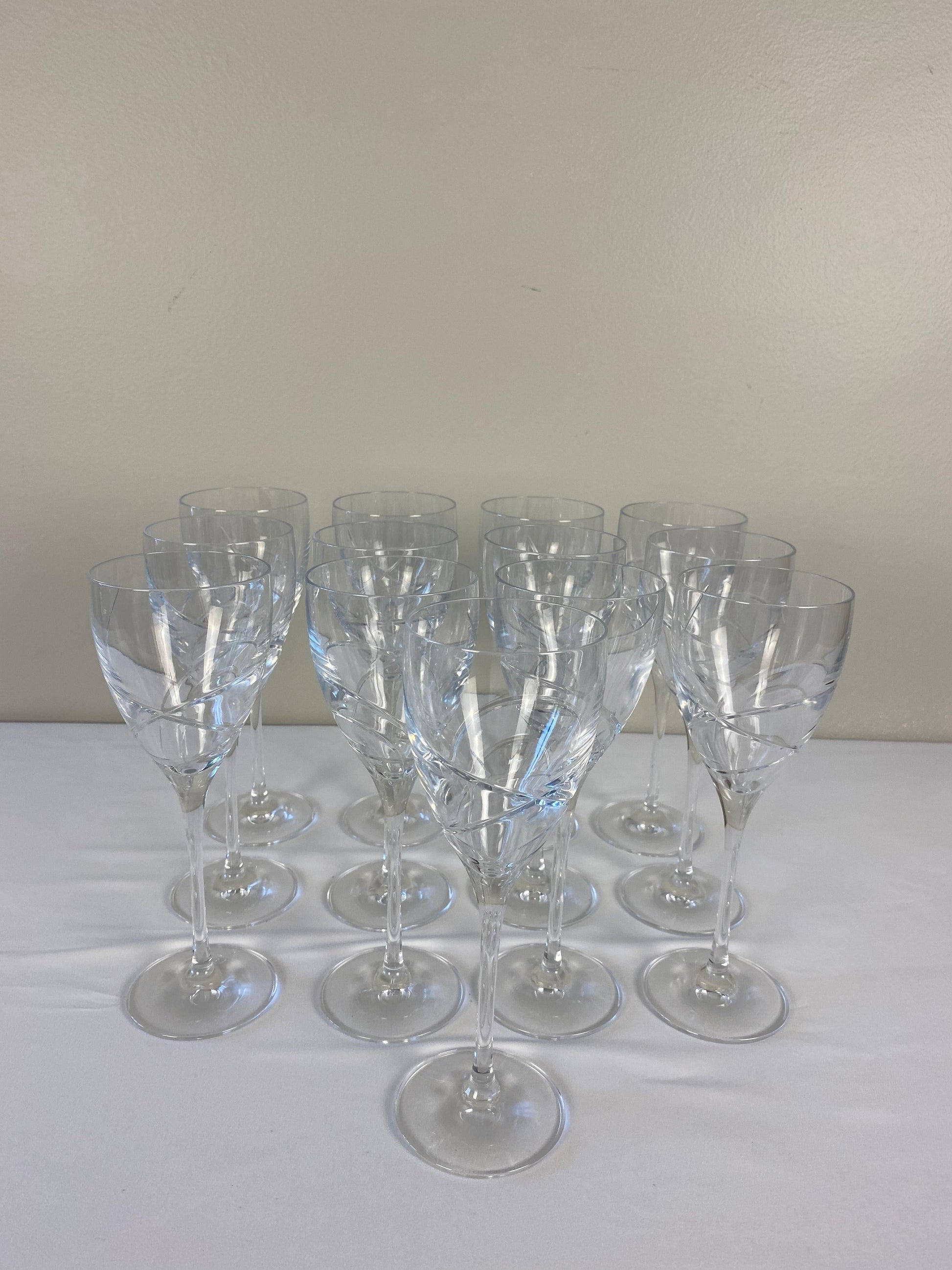 Set of 12 Cut Crystal Wine Glasses by Lenox — detail 2