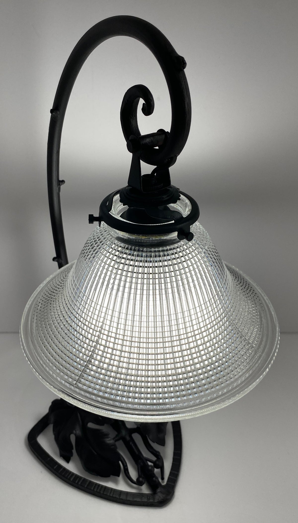 French Art Deco Forged Iron Table Lamp With Glass Shade — detail 10