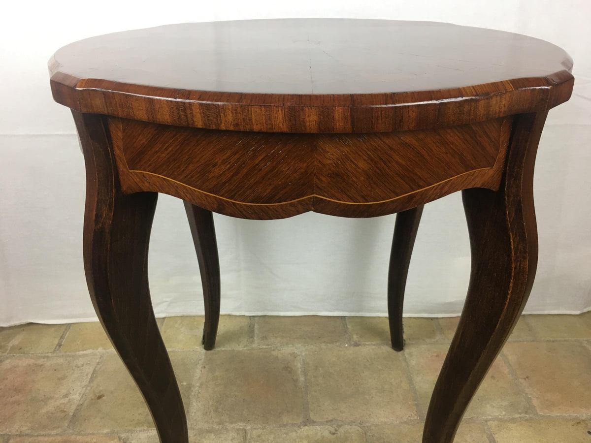 French Louis XV Style Walnut Marquetry End, Side or Cocktail Table — detail 6