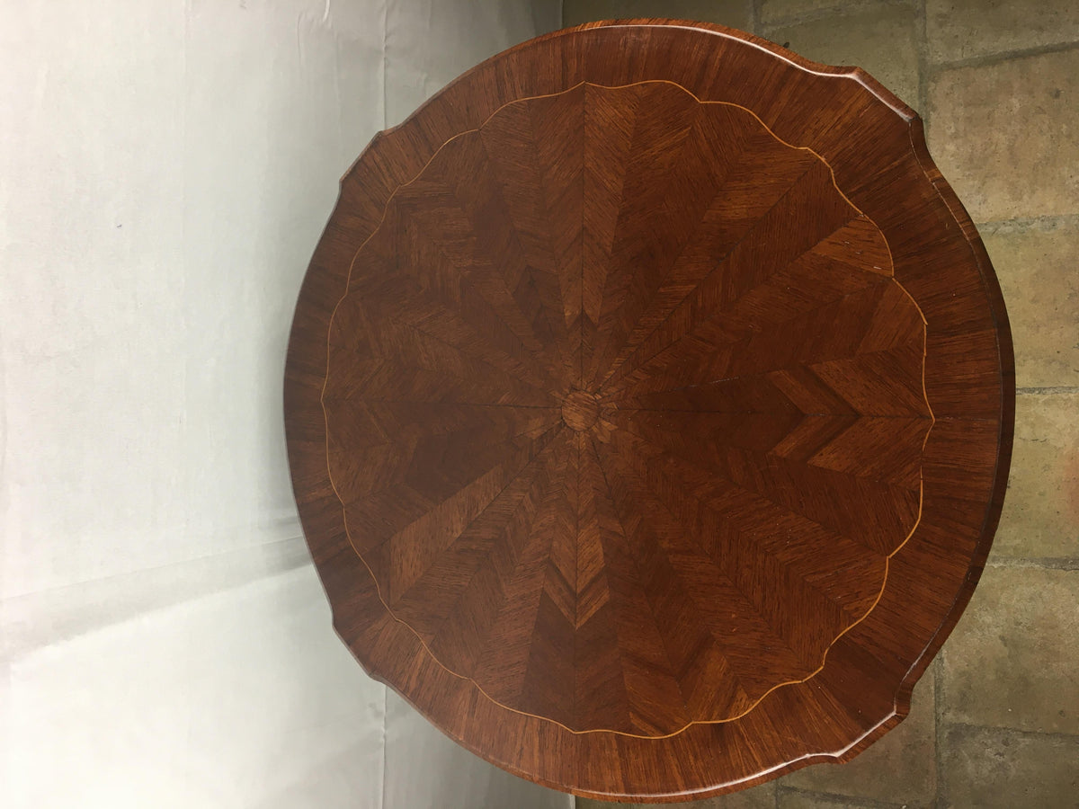 French Louis XV Style Walnut Marquetry End, Side or Cocktail Table — detail 9