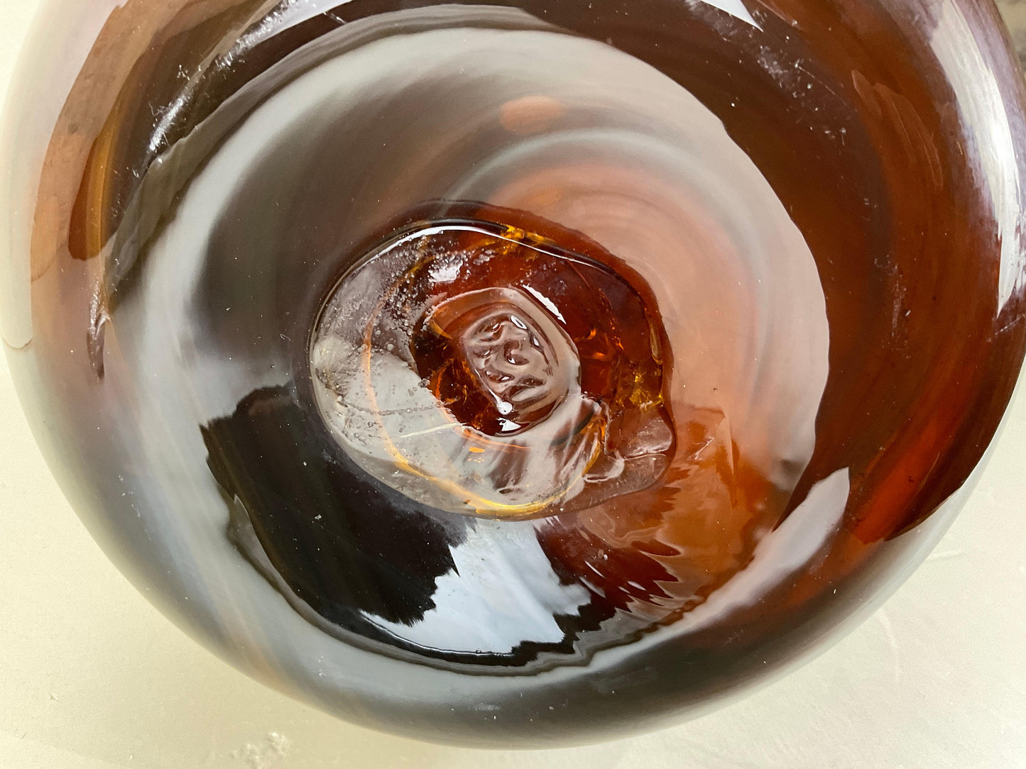 Schneider Style Soliflore Vase by La Verrerie de Maure-Vieil, French Glass Vase — detail 4