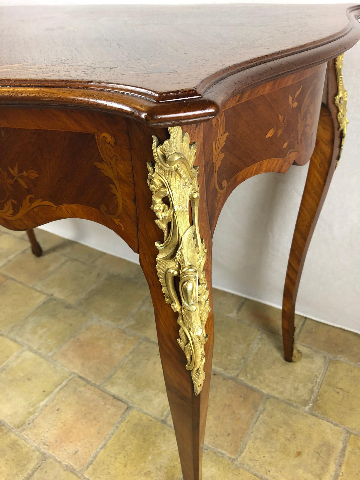 19th Century French Louis XV Style Floral Marquetry and Gilt Bronze Writing Desk — detail 6