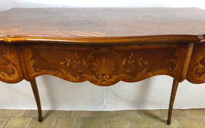 19th Century French Louis XV Style Floral Marquetry and Gilt Bronze Writing Desk — detail 11