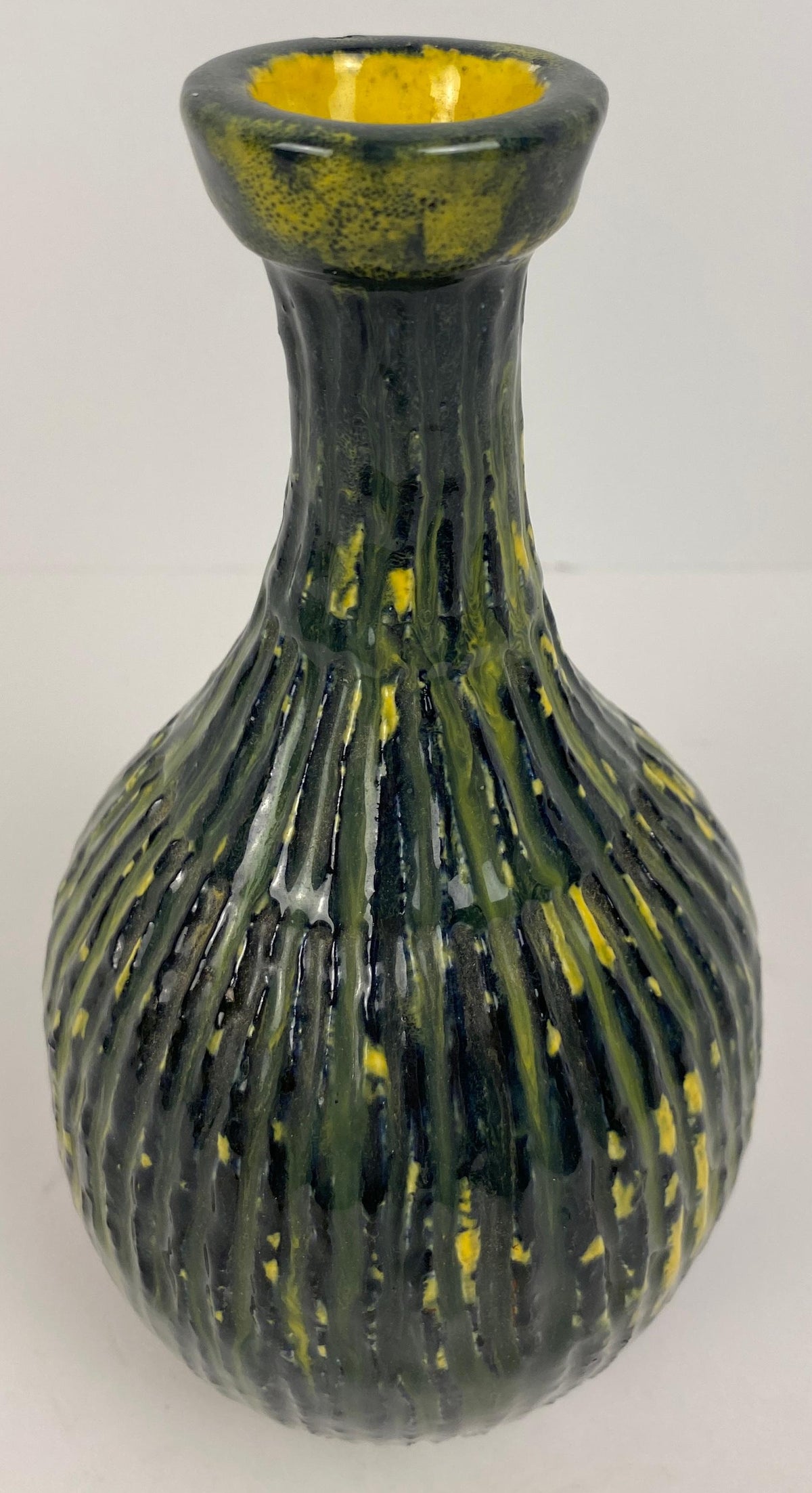 Murano Style Mid-20th Century Green & Yellow Glass Vase — detail 3